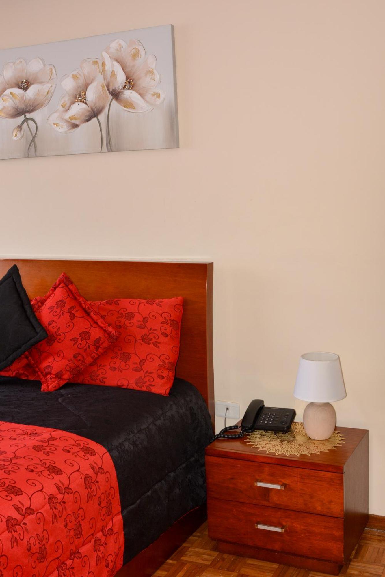Hotel Villa Lafayette Quito Bagian luar foto